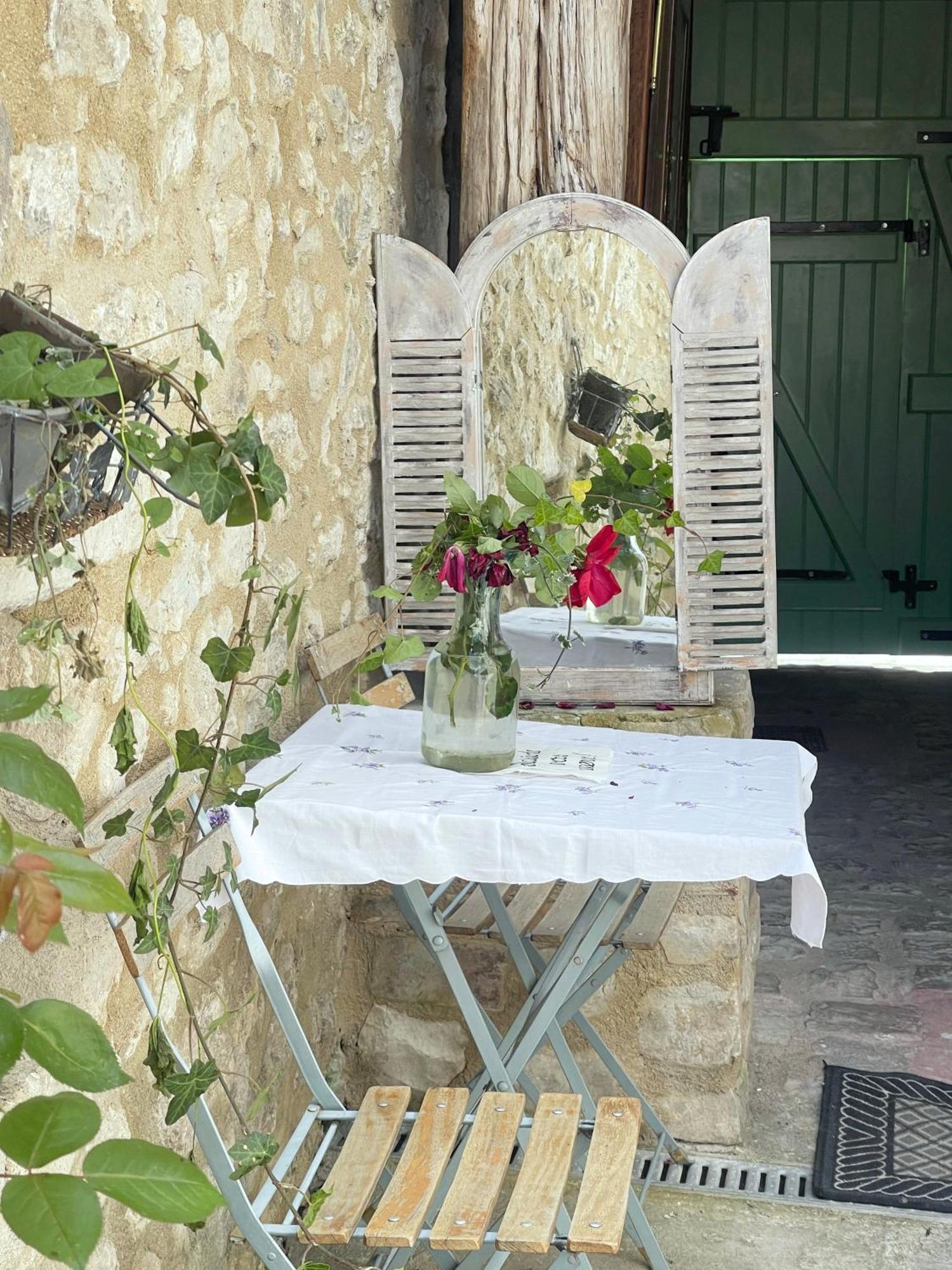 Place Sainte Marguerite Provins Ngoại thất bức ảnh